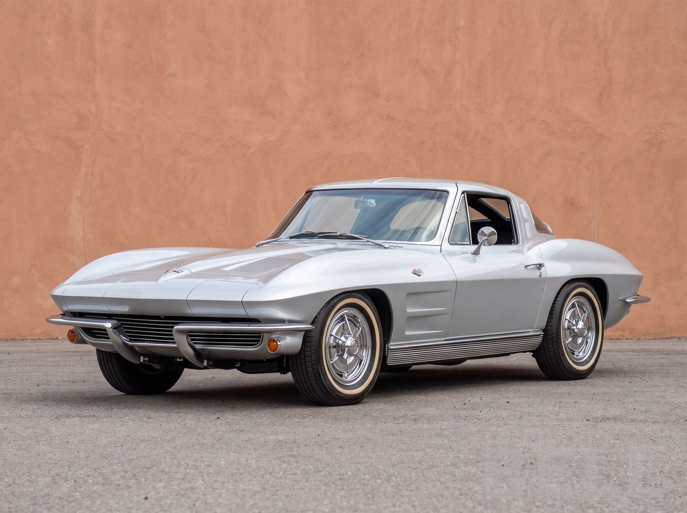 1963 Chevrolet Corvette Split-Window Coupe L76 327/340
