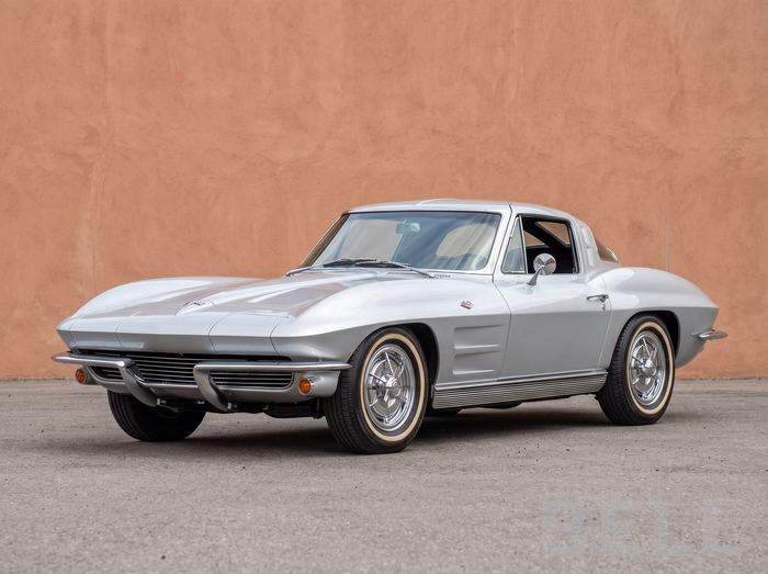 1963 Chevrolet Corvette Split-Window Coupe L76 327/340